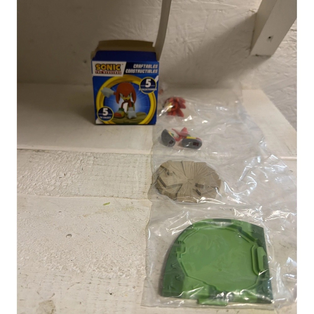 Sonic The Hedgehog Craftables Constructible Figures - Open Box Knuckles